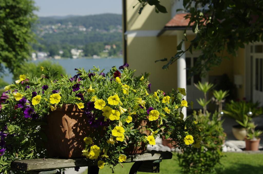 Appartements Schwarzvilla Velden am Woerthersee Exterior photo